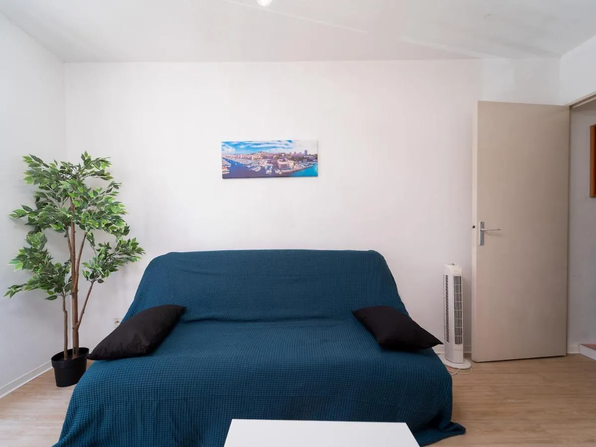 Apartment Appartement Tout Equipe A 5 Min De La Gare St Charles Marseille