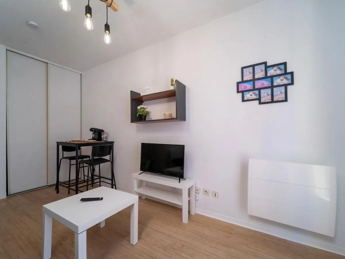 Appartement Tout Equipe A 5 Min De La Gare St Charles Marseille 0*,